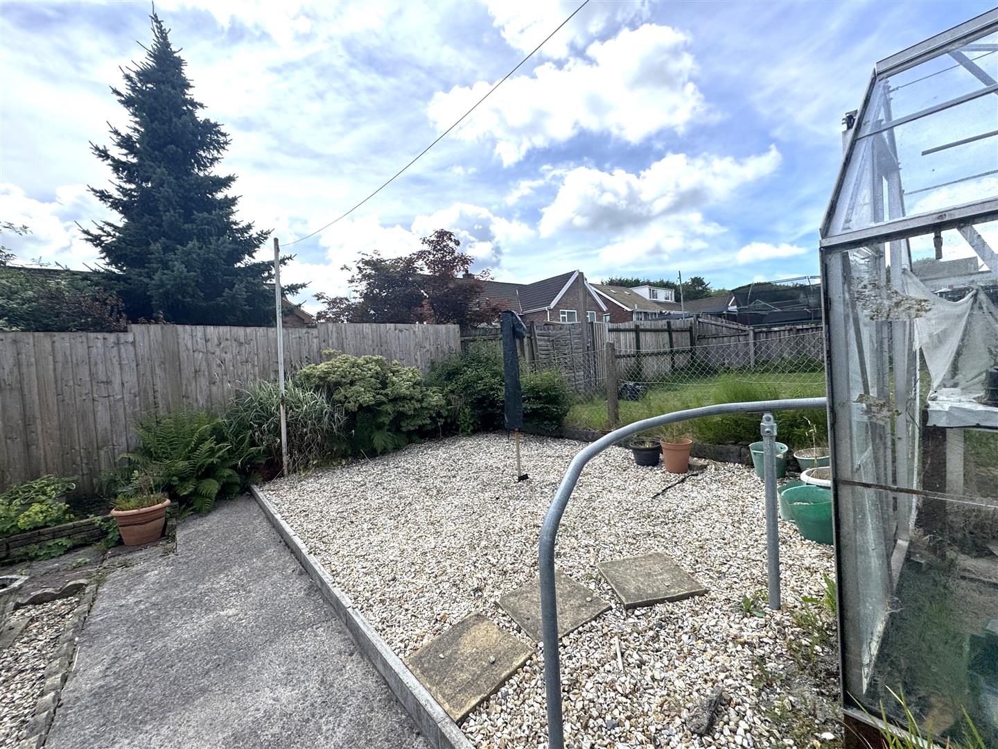 Glyncollen Drive, Ynysforgan, Swansea, SA6 6RS